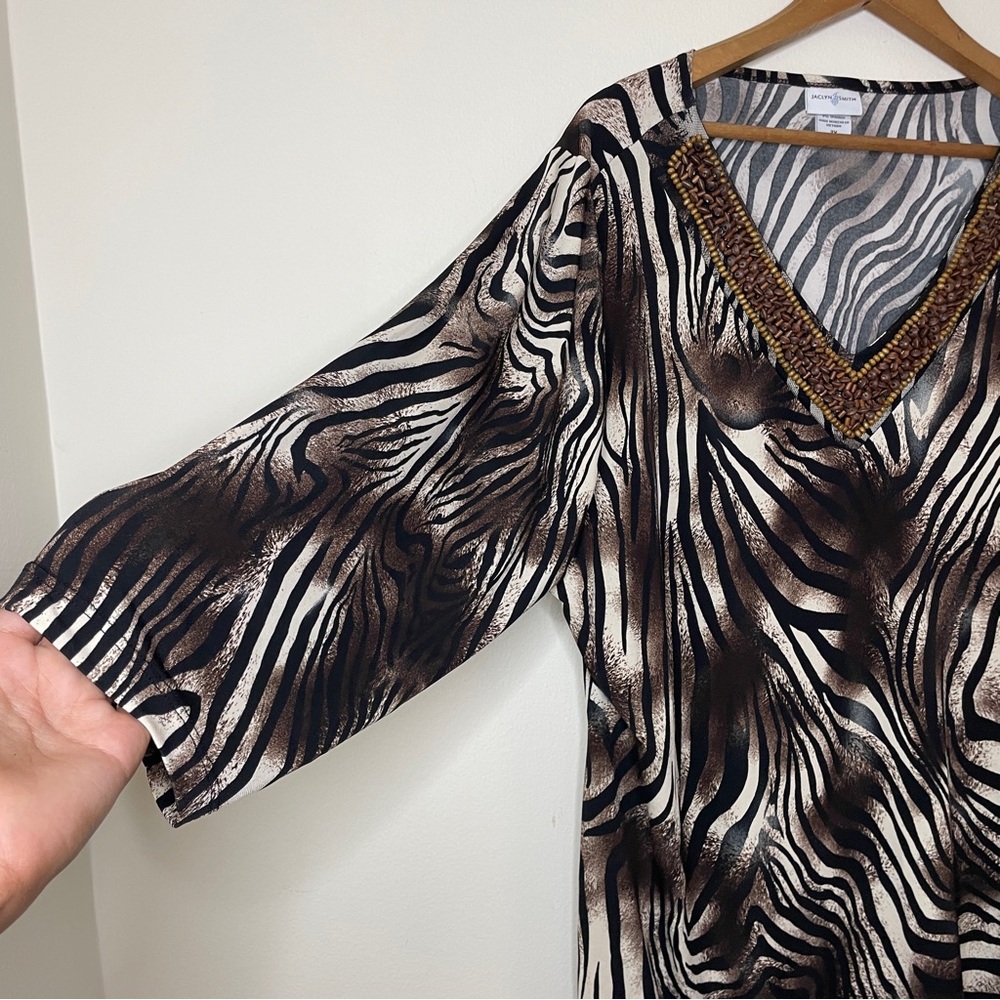 Long Sleeve V Neck 3X Brown Animal Print w/ beading Flowy Top Blouse - Picture 7 of 8